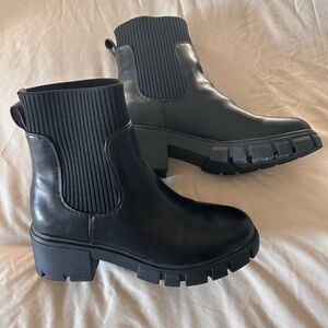 Black Ankle moto Boots 7.5